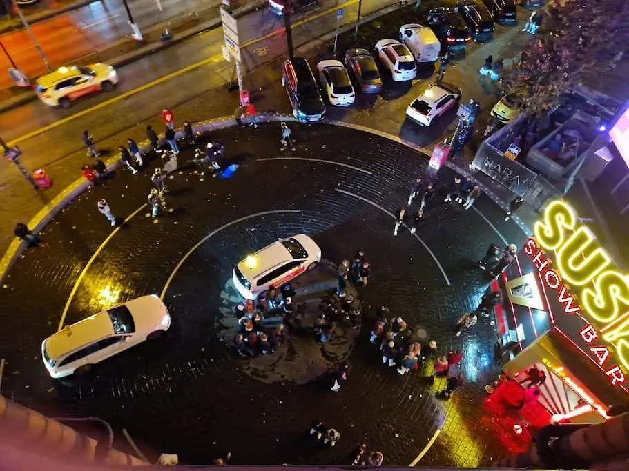 Fewo Beatles Platz Reeperbahn Ecke Grosse Freiheit Hamburg